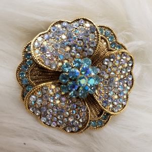 Stunning Vintage Turquoise Brooch